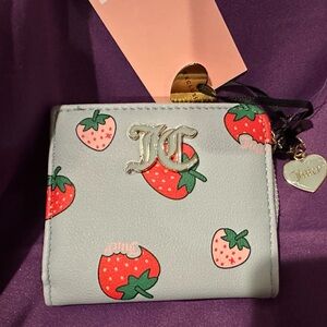 Juicy Couture Cream and Black Logo Wallet